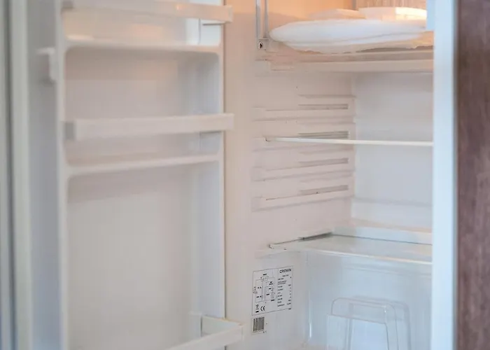 400m From Belvedere - Free Parking -